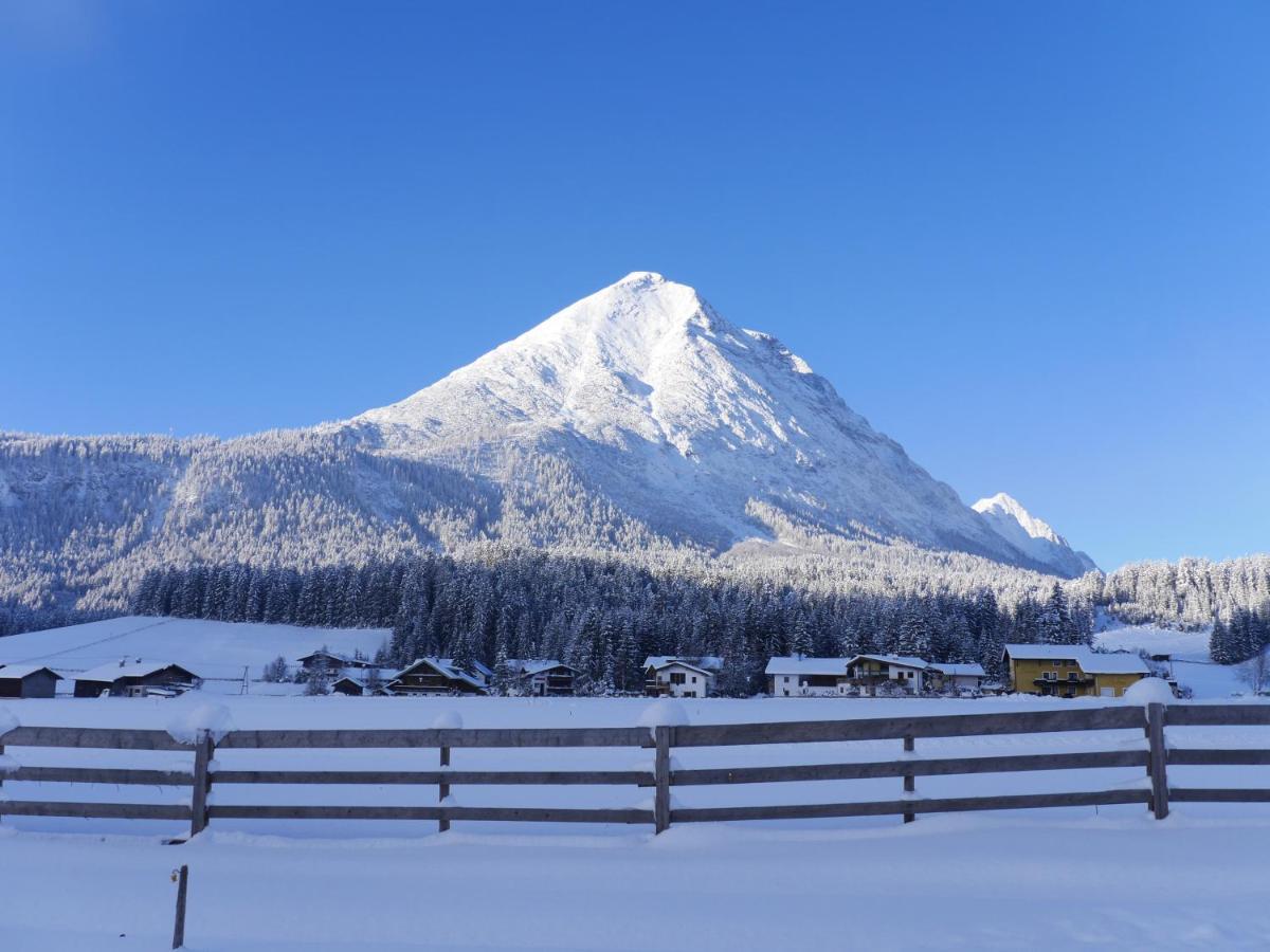 Alpenchalet Im Leutaschtal Luaran gambar