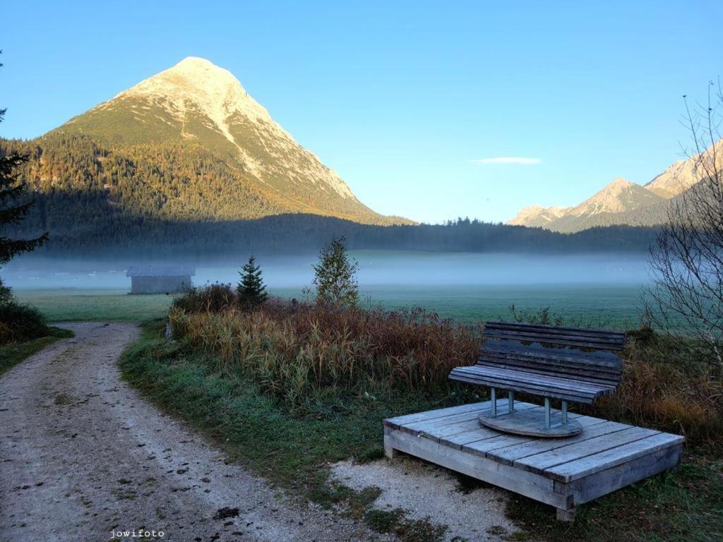 Alpenchalet Im Leutaschtal Luaran gambar